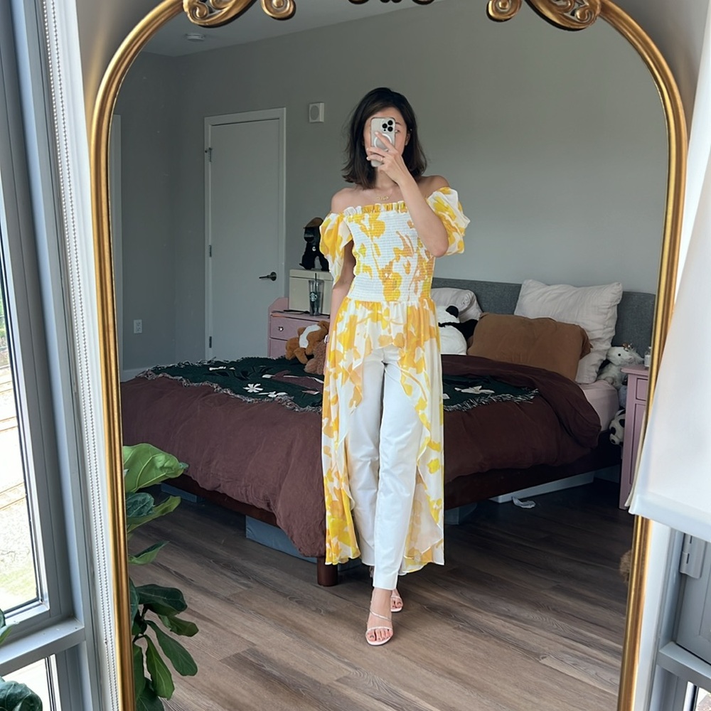 NWOT Caroline Constas high low yellow floral top